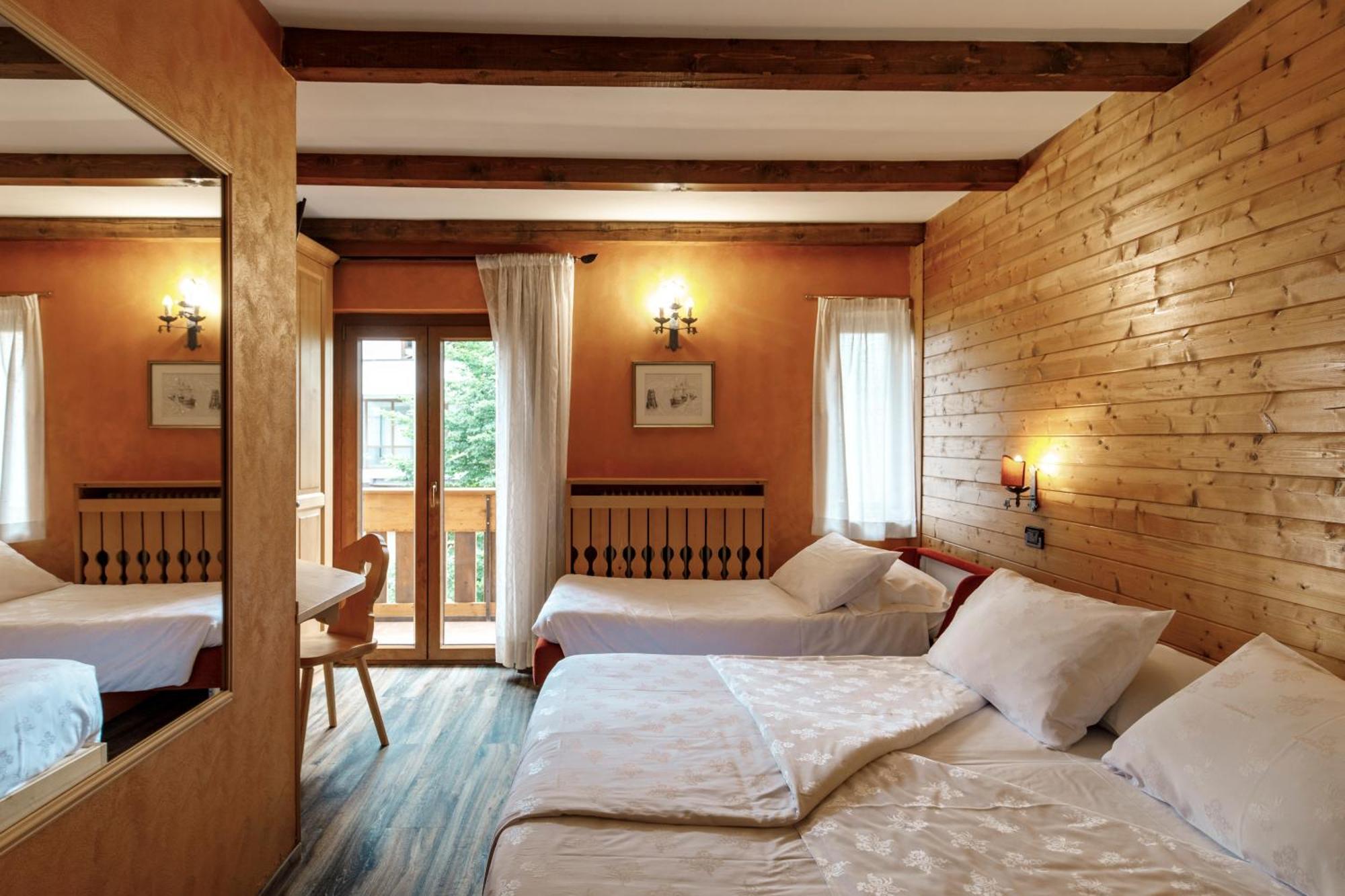 B&B La Montanara San Martino Di Castrozza Esterno foto